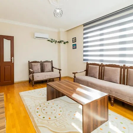 Central Flat W Balcony 10 Min To Hadrian Gates Анталья