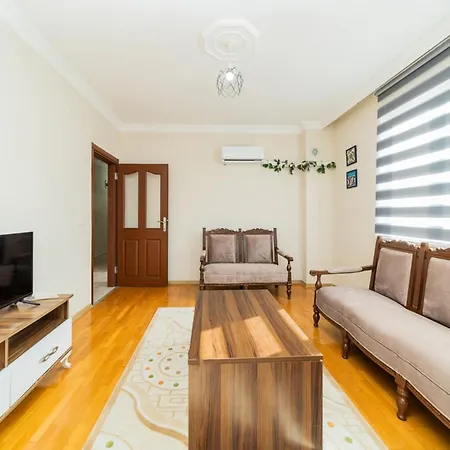 Central Flat W Balcony 10 Min To Hadrian Gates * Antalya